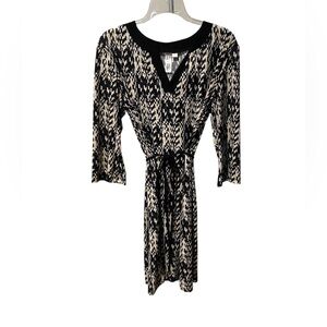Emma & Michele- Geometric V-Neck Dress-Women's Size: Large-Color: Black/Tan